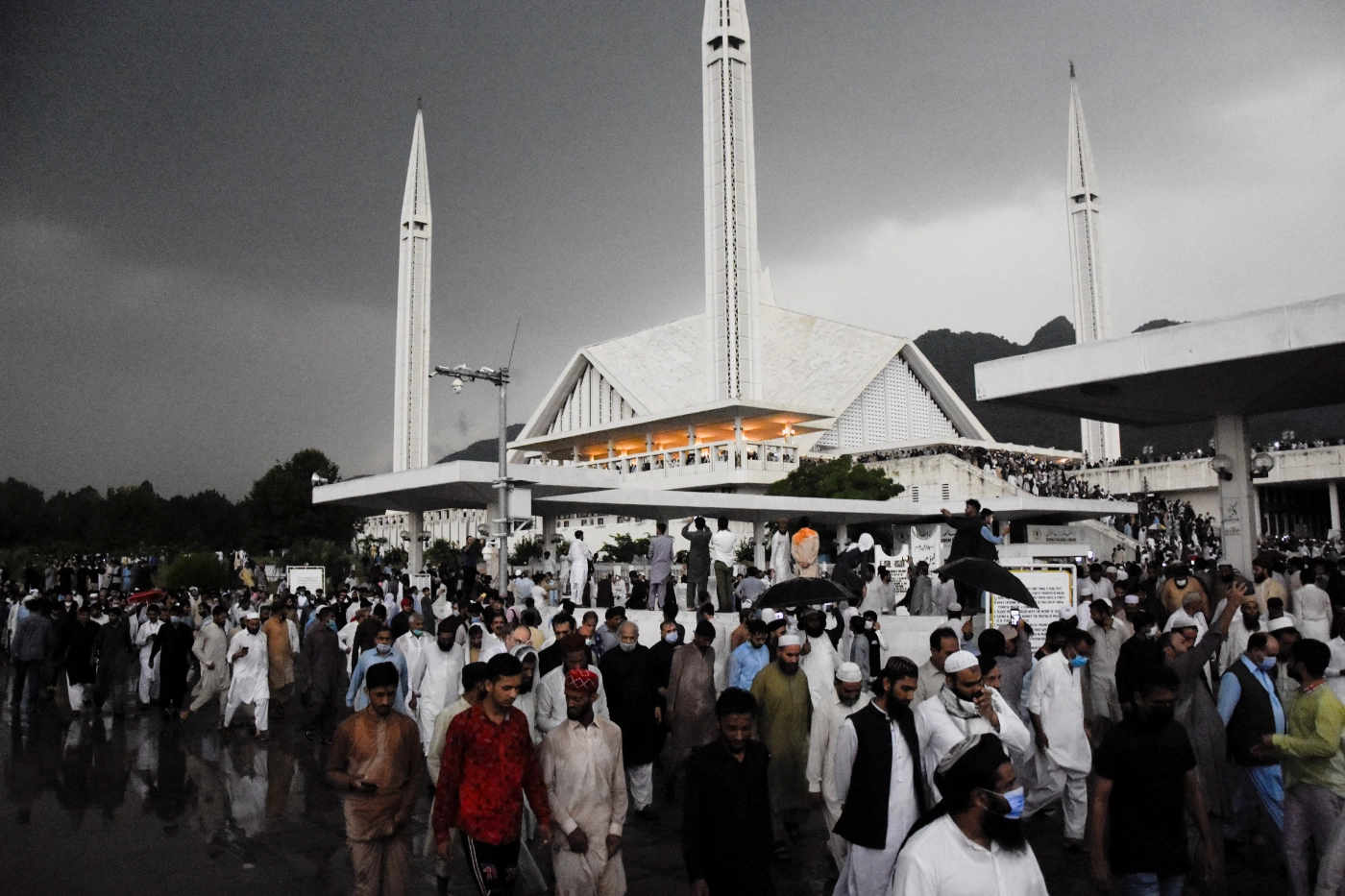 โควิด-19 คร่าชีวิตบิดาระเบิดนิวเคลียร์ปากีสถาน