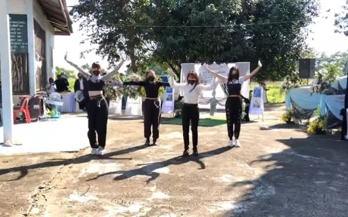 รู้ว่าพี่ชอบ พวกเราขอเต้น LALISA ส่งดวงวิญญาณพี่เกศ เป็นครั้งสุดท้าย!!