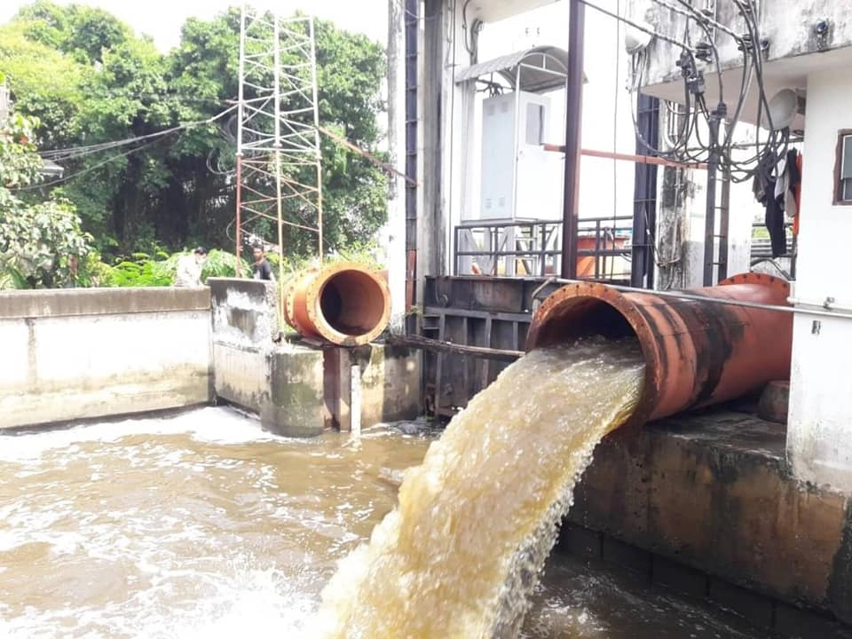 ห่วงใยชาวชุมชนริมคลอง เตรียมพร้อมป้องกันสถานการณ์น้ำ