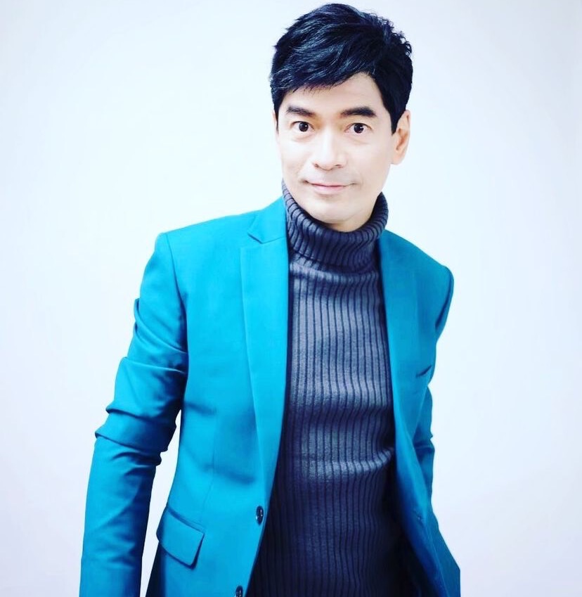 ไพเราะจับใจ ‘จิ๊บ วสุ’ น้อมรำลึกถึงในหลวง ร.๙ ด้วยบทเพลง‘ยามเย็น’