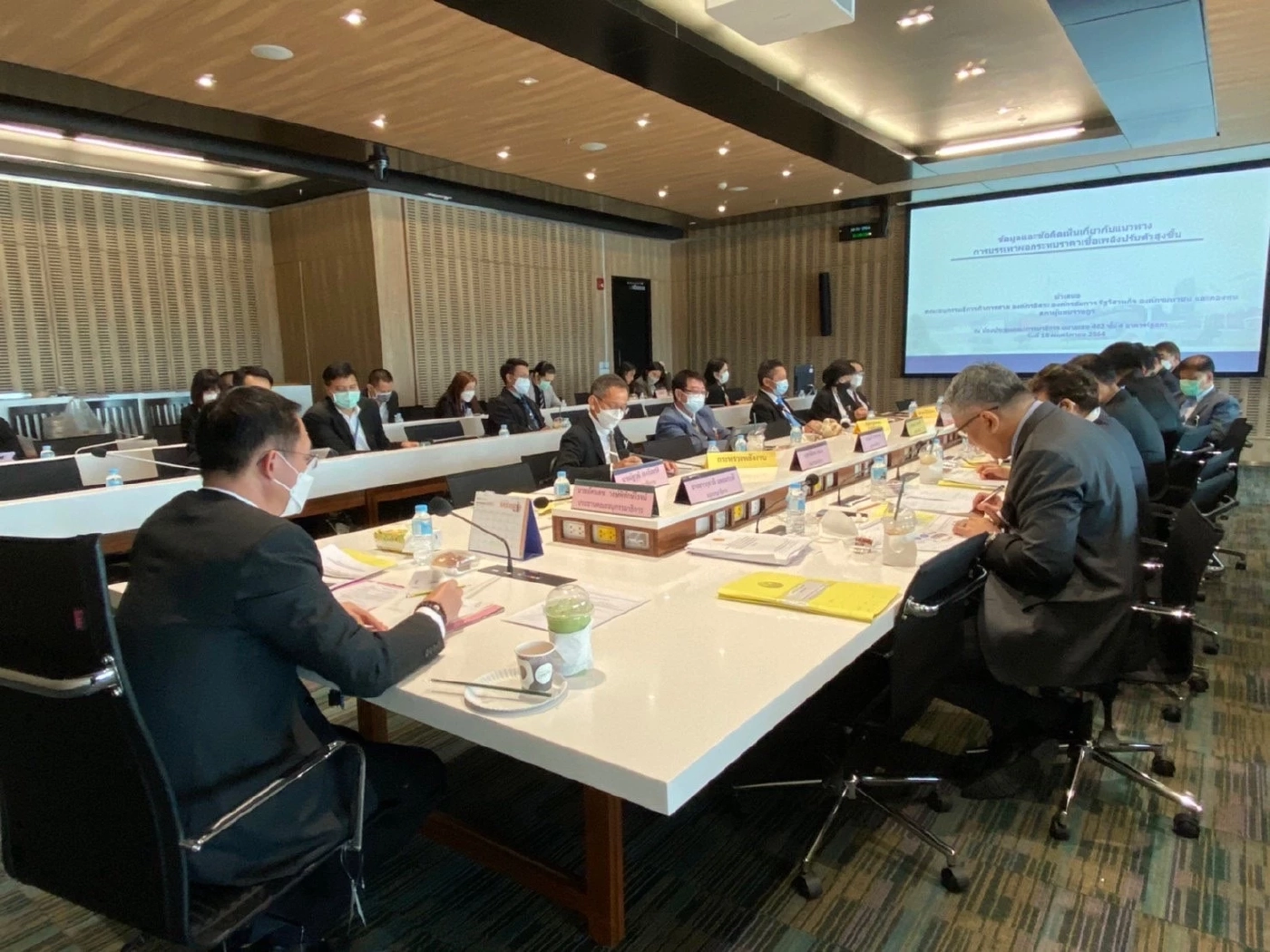 อนุ กมธ.รัฐวิสาหกิจ โยน 5 แนวทางช่วยเหลือผู้ประกอบการขนส่ง