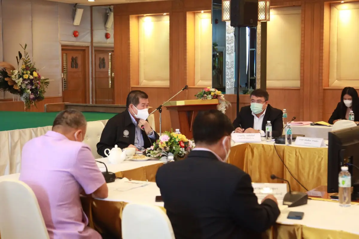 "นิพนธ์"เร่งขับเคลื่อนงานกลุ่มจังหวัดใต้ฝั่งอ่าวไทยกระตุ้นเศรษฐกิจ