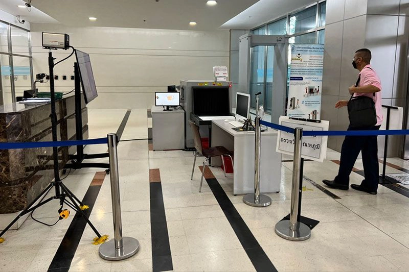 ศูนย์ราชการฯ แจ้งวัฒนะ วุ่น รปภ. ยกทีมลาหยุด