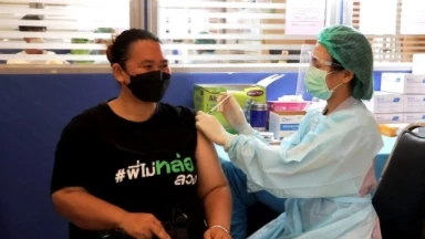 สธ. เปิดตัวเลขคนไทยยังไม่ได้วัคซีนโควิด-19 สูงถึง 8 ล้านคน