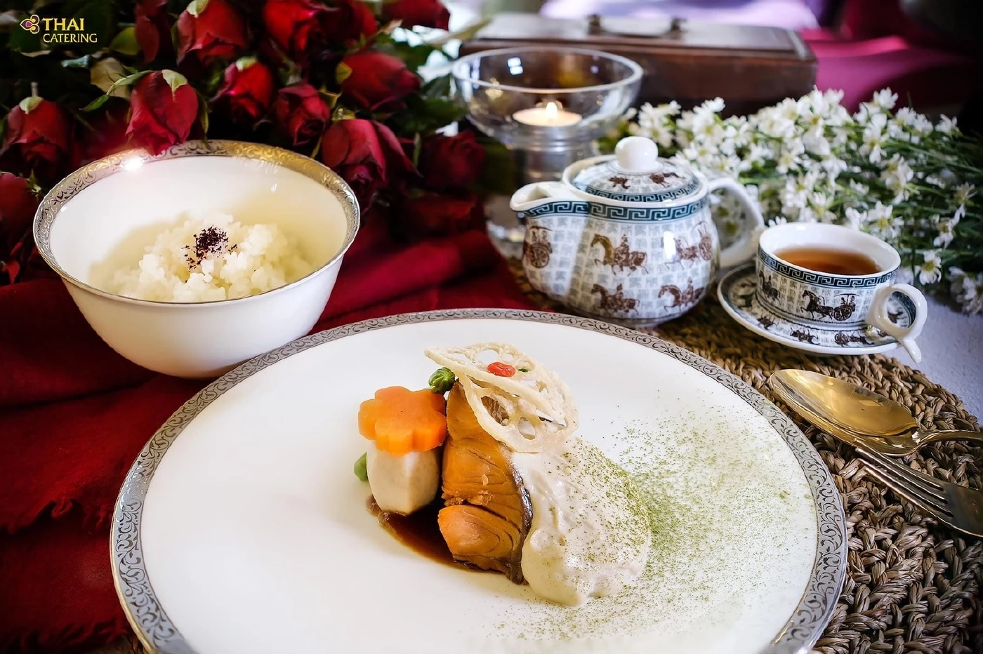 เปิดเมนูครัวการบินไทย คาว-หวาน บริการระดับ Royal First Class