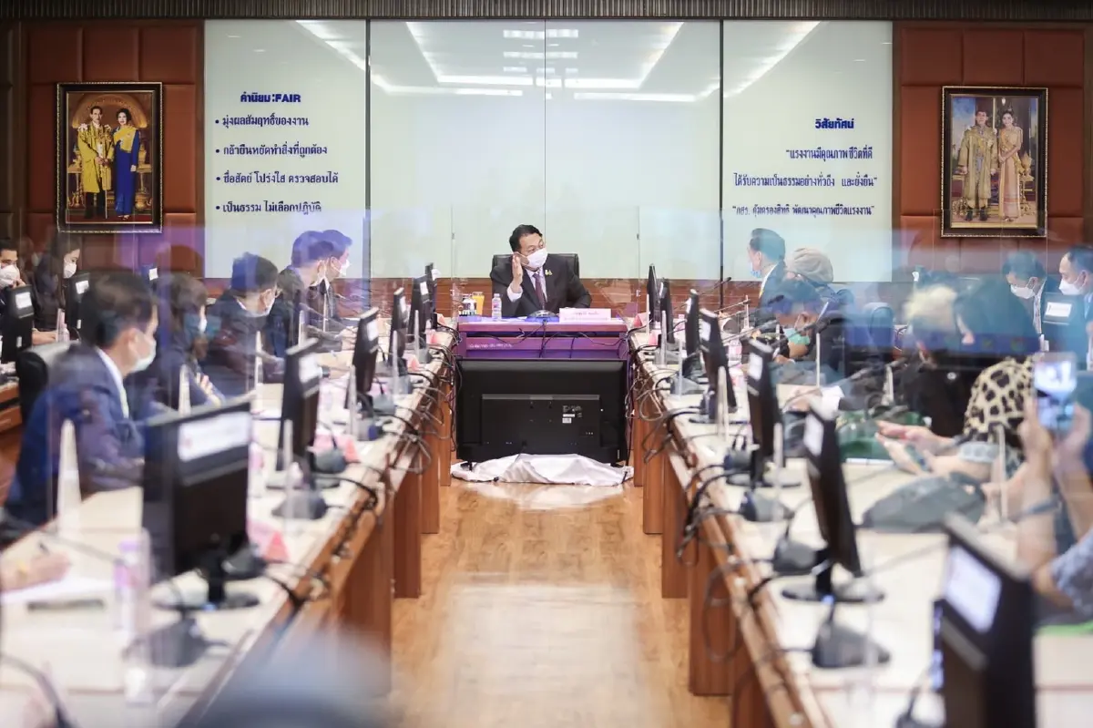 กระทรวงแรงงาน เร่งเยียวยากลุ่มนักร้อง นักดนตรี สถานบันเทิง
