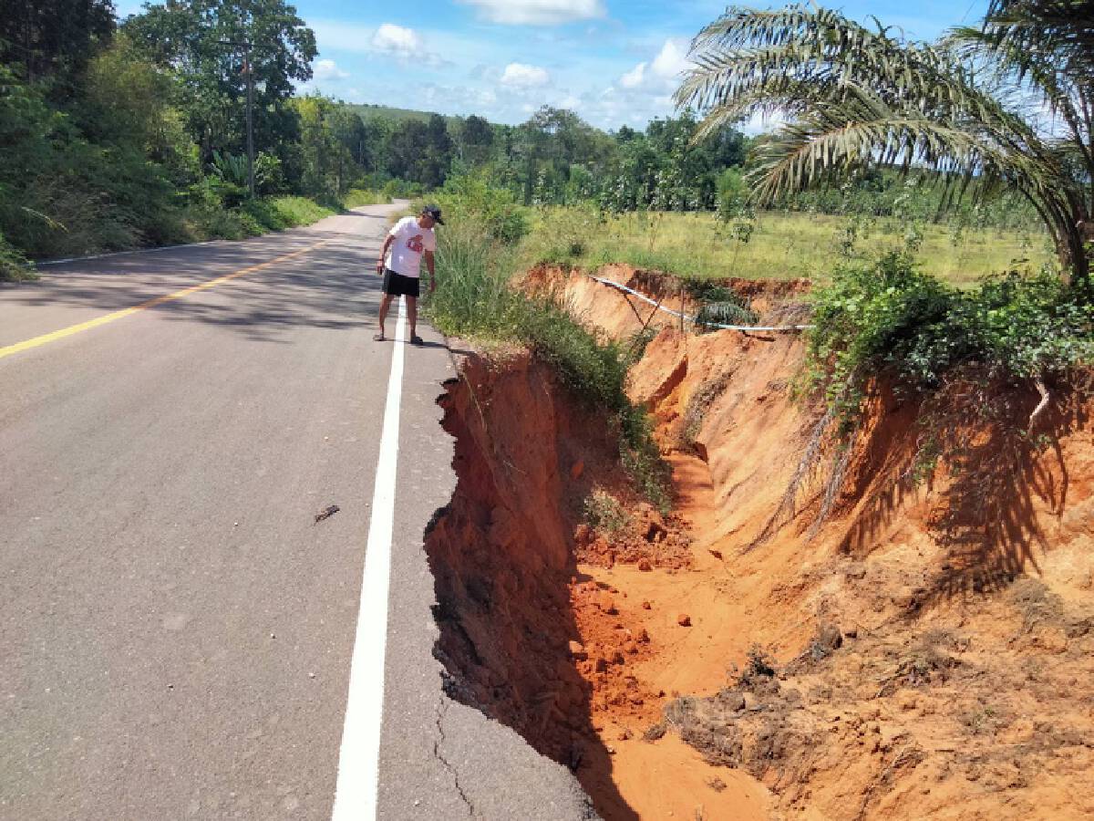 เร่งสำรวจความเสียหาย พื้นที่น้ำท่วม อ.เขาพนม