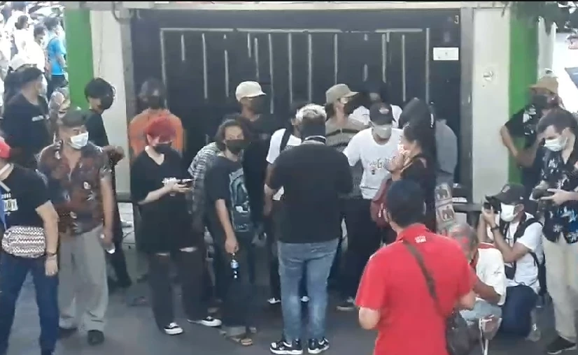 มาตามนัดแต่กร่อย! ม็อบ 19 พ.ย. รวมตัวอนุสาวรีย์ชัยฯ ขับไล่ลุงออก