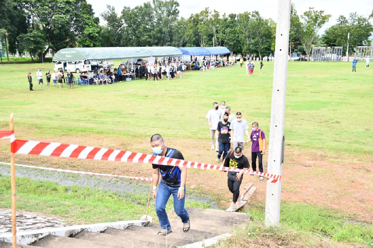 มทบ.32ลำปาง เข้มคัดกรองโควิดทหารเกณฑ์ผลัดใหม่