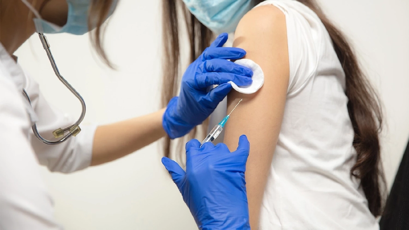 รพ.รามาธิบดี เปิดจองฉีด “โมเดอร์นา” สามารถเลื่อน เปลี่ยนผู้รับวัคซีนได้