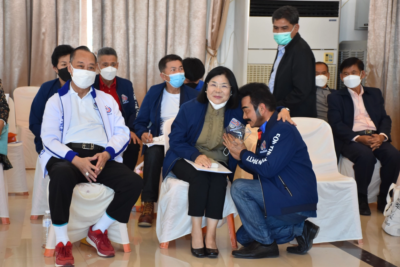 “ศรัณย์วุฒิ”นั่งเก้าอี้หน.พรรคเพื่อชาติ-ยันอยู่ข้างประชาธิปไตย