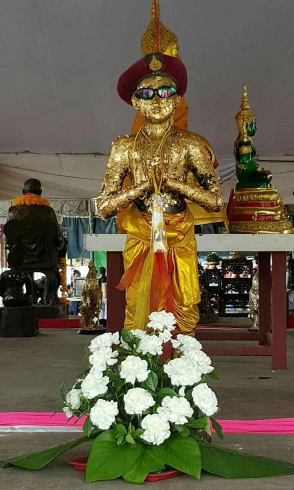 อึ้ง ! เปิดตัวเลข ยอดกฐิน "ไอ้ไข่ วัดเจดีย์"  - คอหวยแห่ส่องเพียบ