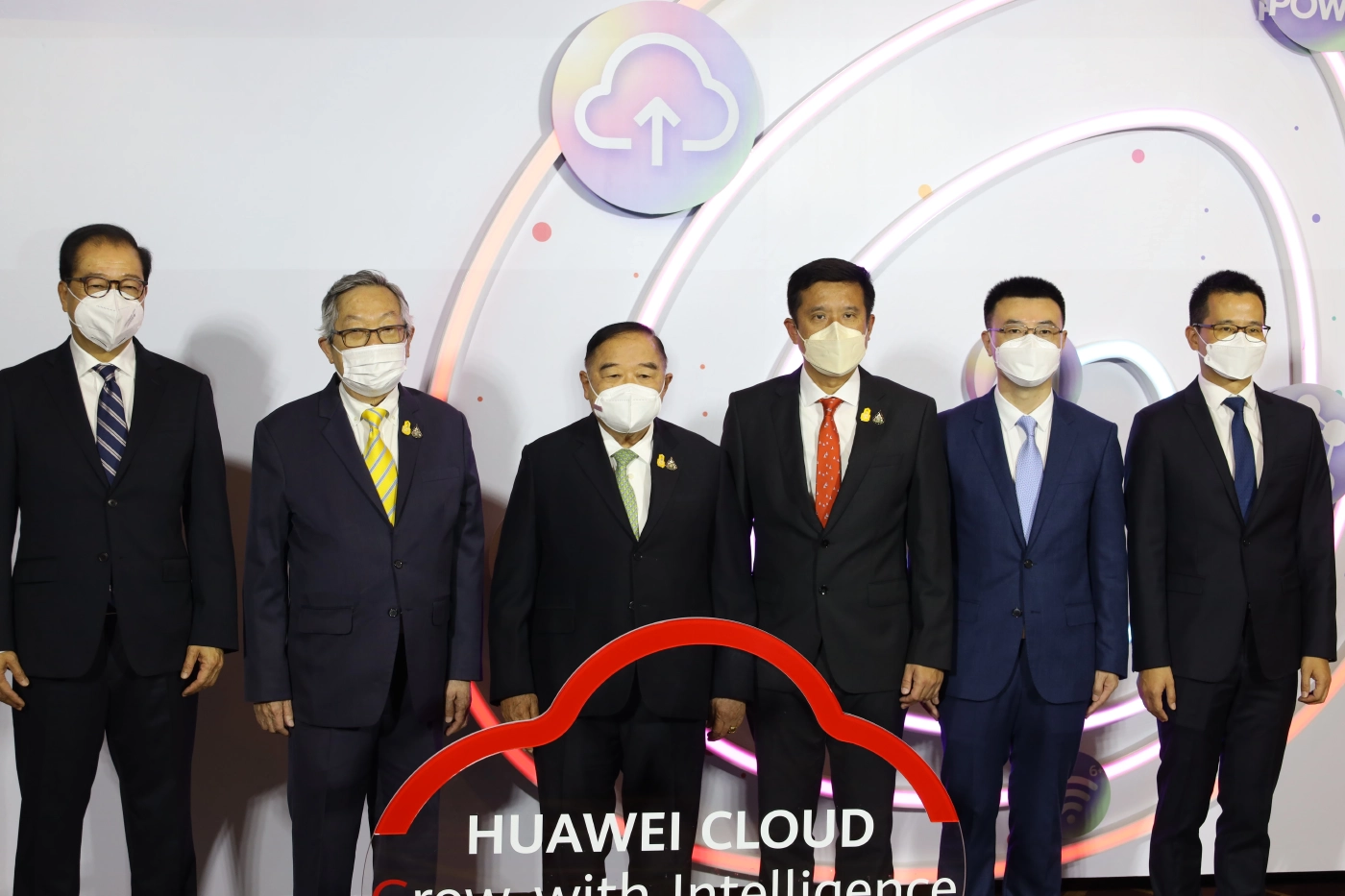 บิ๊กป้อม เปิดงาน Powering Digital Thailand 2022 พลิกฟื้นเศรษฐกิจประเทศ