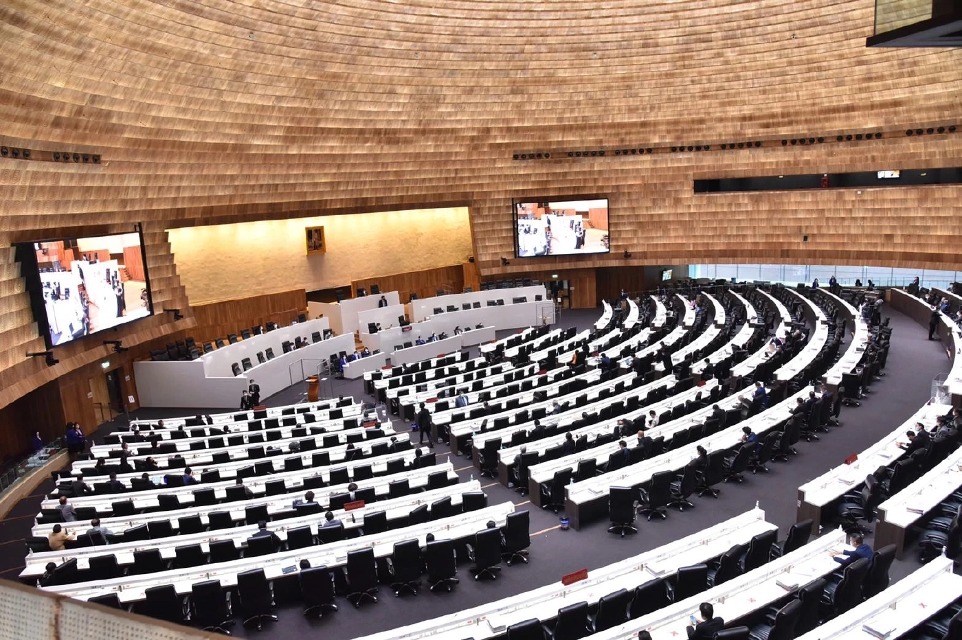 “ทนายบิลลี่” ชี้ ปัญหาเชิงเนื้อหา ทำร่าง รธน.ภาคประชาชนโดนรัฐสภาตีตก