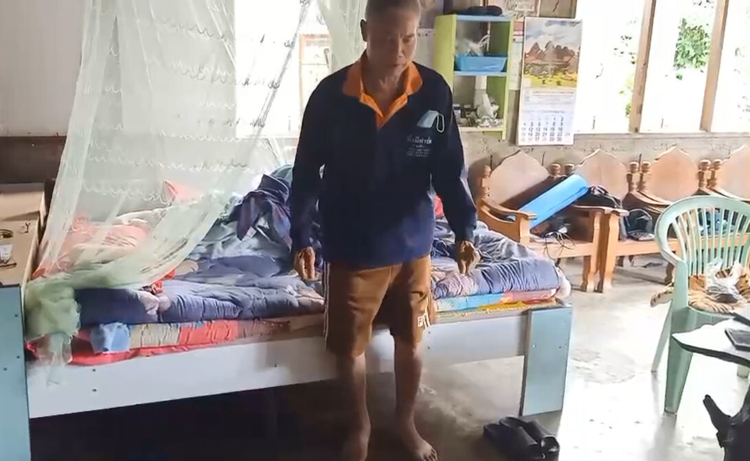 สุดทึ่ง! ตาวัย 69 นอนติดเตียง ฉีด SV เข็มแรกเดินได้เอง