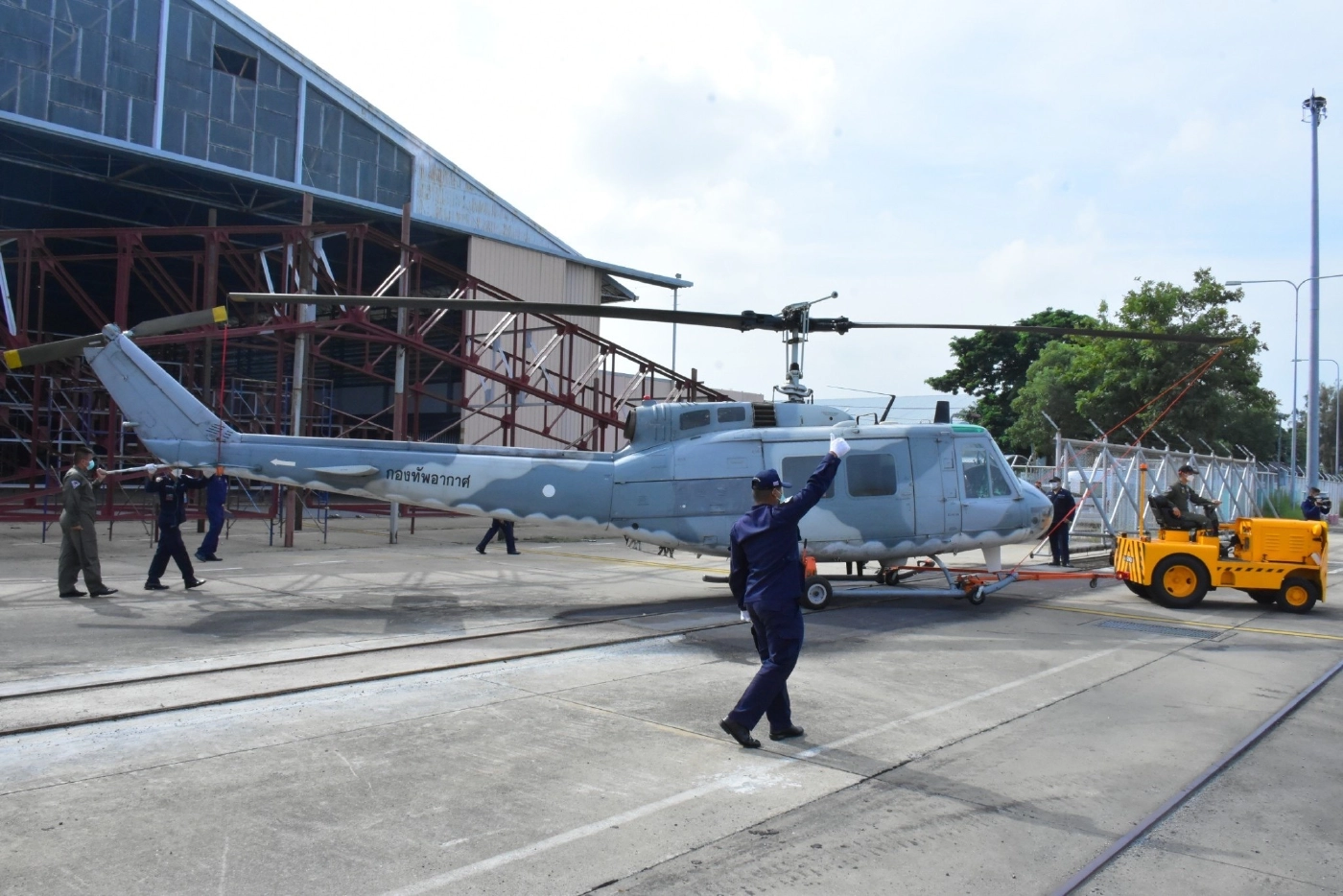ทอ.นำเฮลิคอปเตอร์ฮิวอี้ไปตั้งแสดงพิพิธภัณฑ์หลังประจำการกว่า 50 ปี
