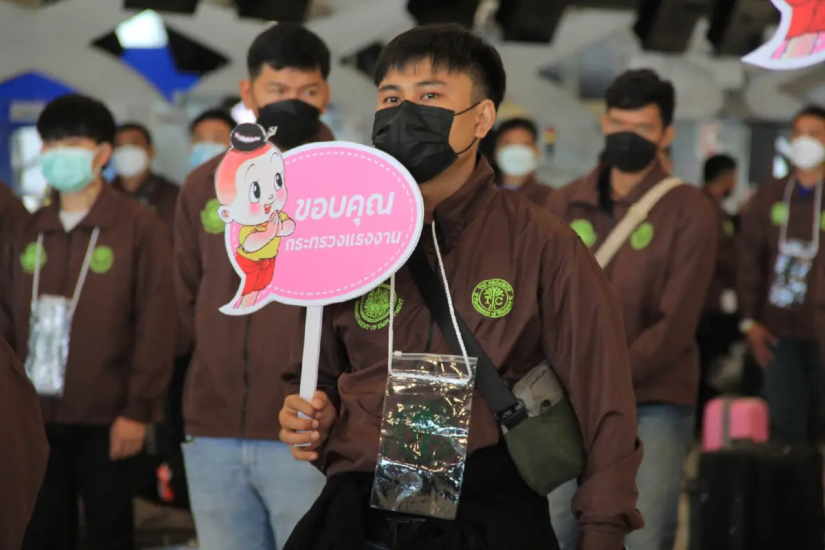 รมว.กระทรวงแรงงาน ร่วมเป็นกำลังใจ แรงงานไทยไปทำงานภาคเกษตรรัฐอิสราเอล