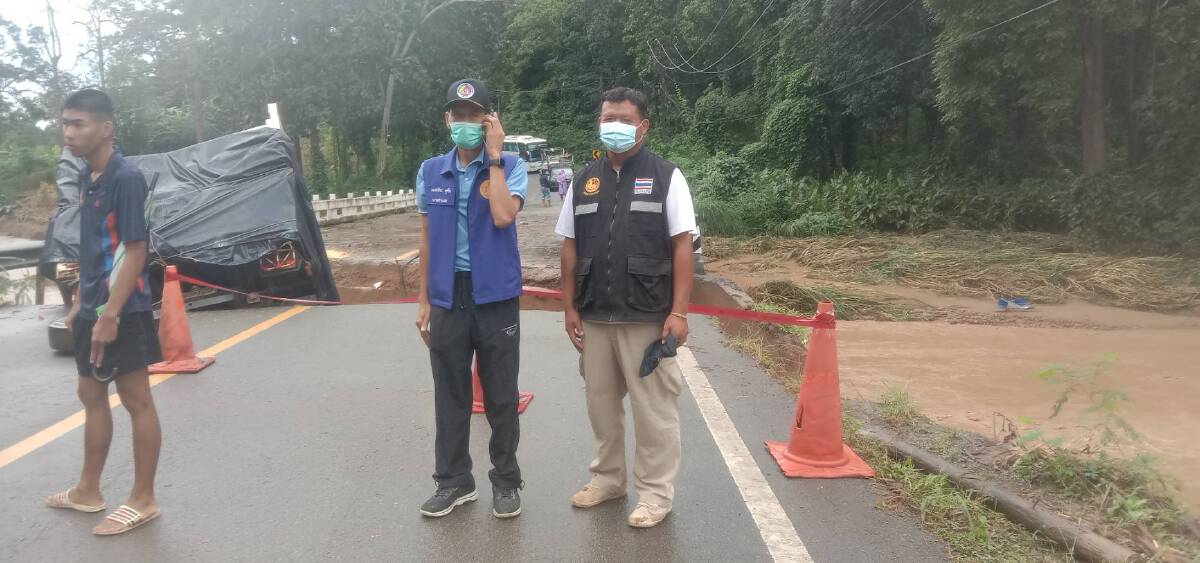 แม่ฮ่องสอนเร่งซ่อมถนนขาดให้เสร็จค่ำวันนี้