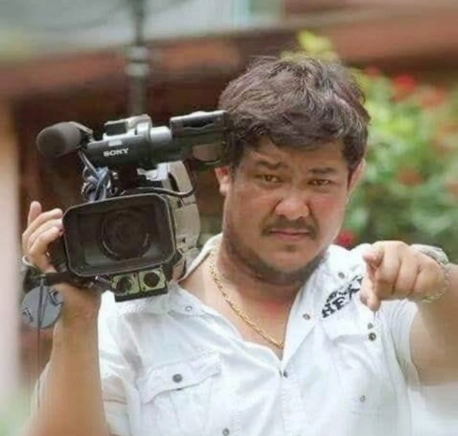 สลด! ช้างป่าทำร้ายนักข่าวเสียชีวิตขณะติดตาม จนท.เข้าทำการช่วยเหลือ