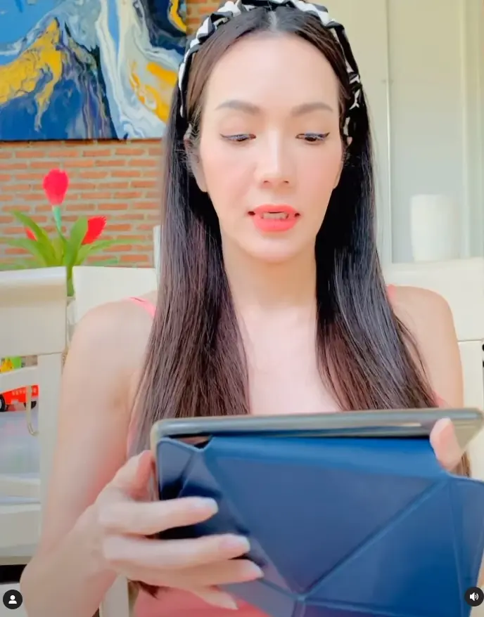คอหวยตาลุกวาว ! เปิดเลขเด็ด “อ๋อม สกาวใจ” หลังถูกรัว ๆ 10 งวดซ้อน