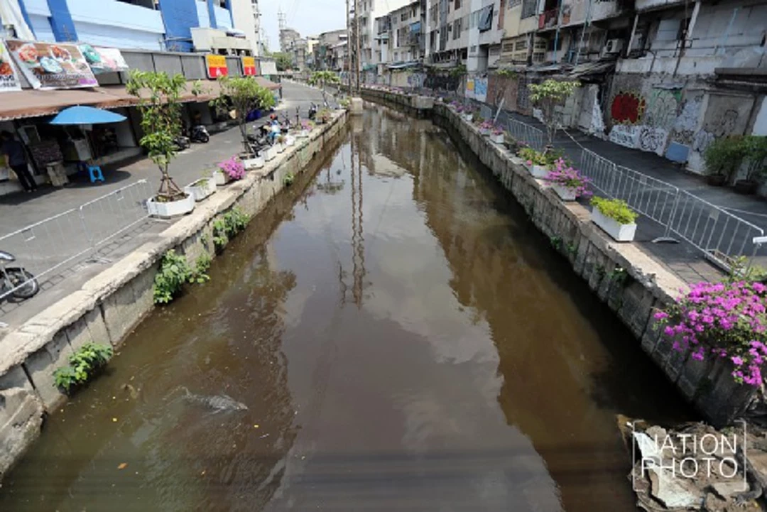 เย็นนี้ต้องไม่พลาดลอยกระทง "คลองโอ่งอ่าง" ตื่นตาตื่นใจแน่นอน