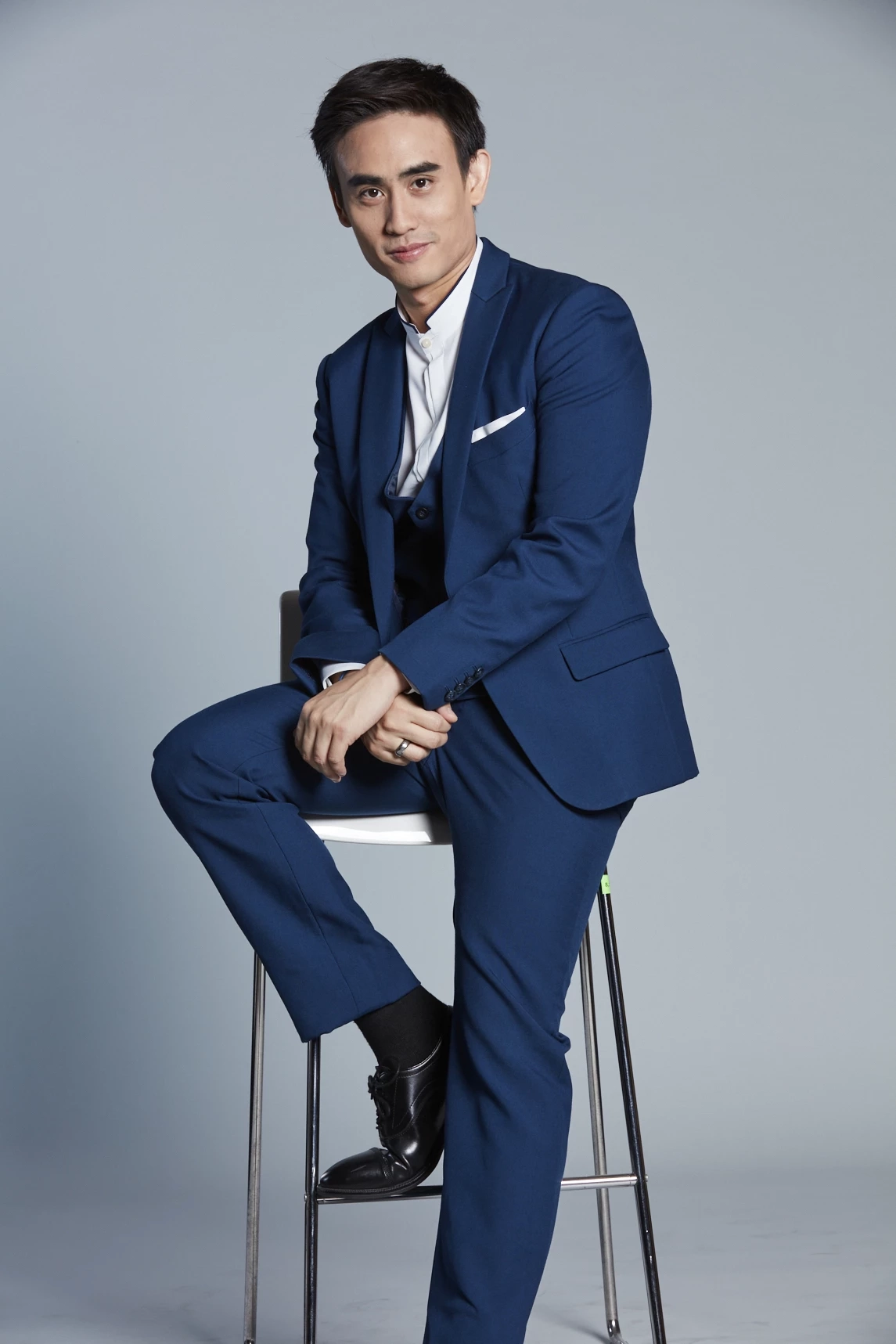 "ต๊ะ"  พิภู พุ่มแก้วกล้า