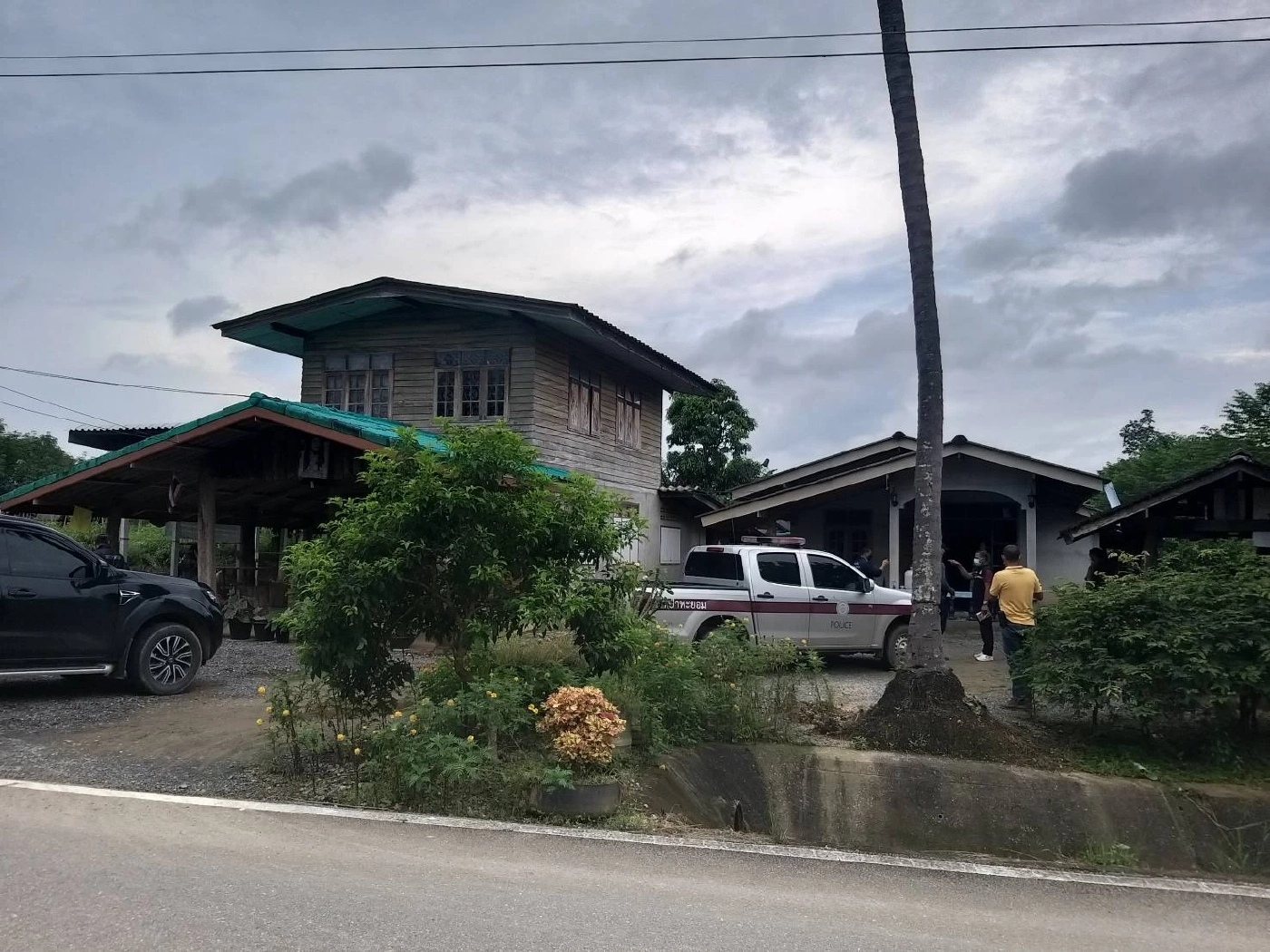 ตำรวจค้น 4 จุด คลี่คลายคดียิงถล่มบ้าน อ.ป่าพะยอม พัทลุง