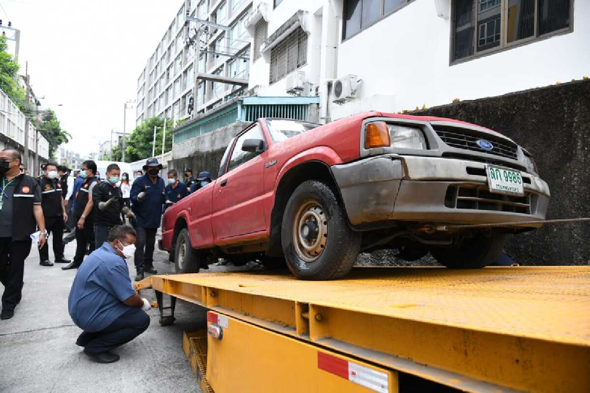 กทม.ยกซากรถต่อเนื่อง จัดระเบียบพร้อมสร้างความปลอดภัยให้ประชาชน