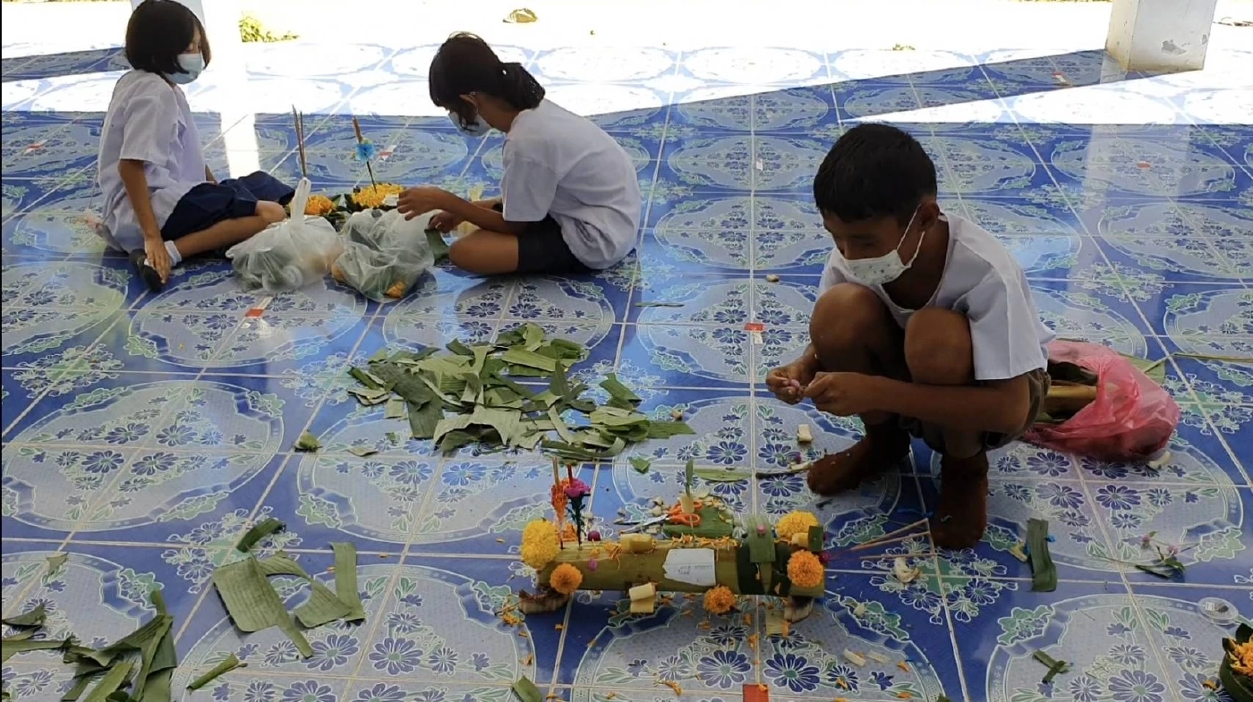 กระทงเรือดำน้ำ ไอเดียสร้างสรรค์เด็กโคราช