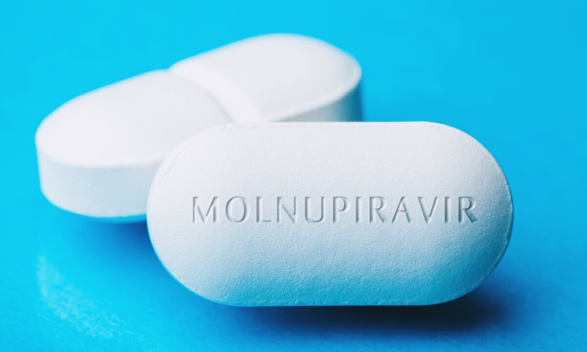 จับตา 2 "ยาเม็ด" Pfizer VS Merck " 2 ความหวังใหม่" ในการรับมือวายร้ายโควิด