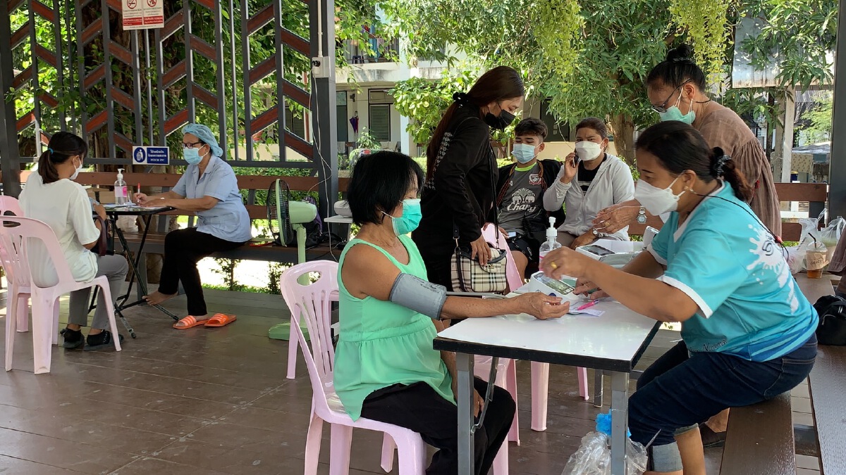 เปิดฉีดวัคซีนสูตรใหม่ แอสตร้า บวก ไฟเซอร์