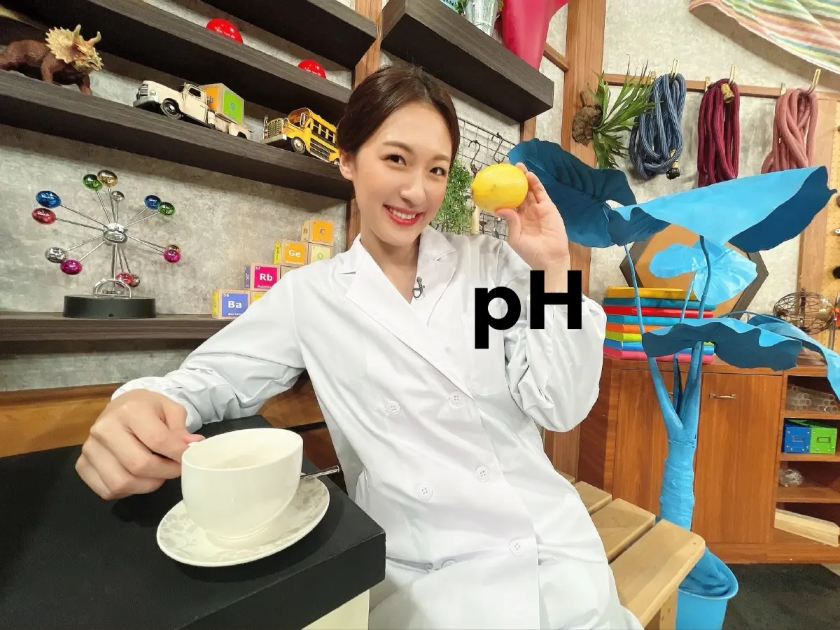 นักวิทย์ญี่ปุ่นโชว์ลีลาการทดลองไม่เหมือนใคร ( คลิป )