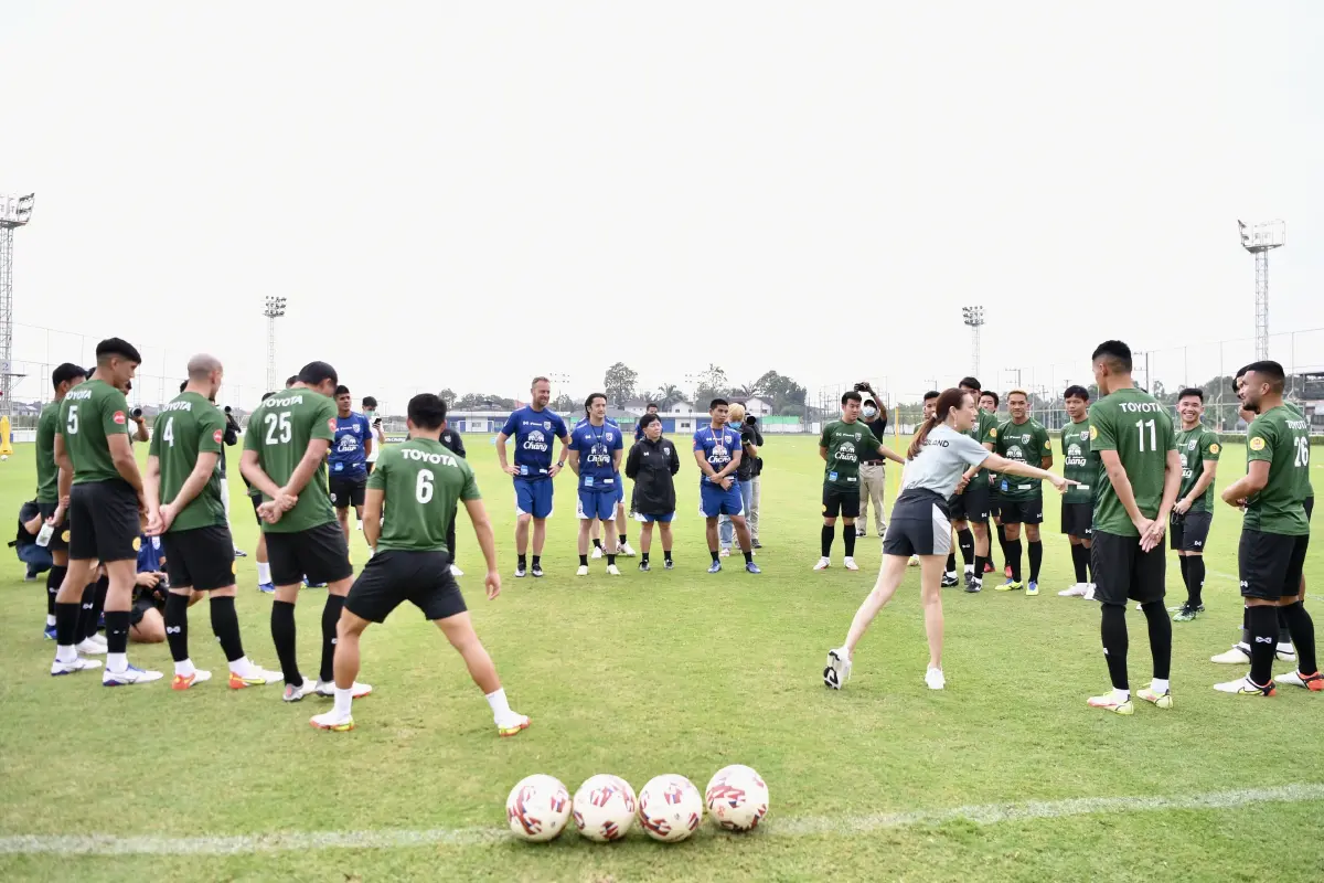 ช้างศึกซ้อมมื้อสุดท้ายก่อนไปสิงคโปร์ "เจนภพ" ยันขอใส่เต็มที่