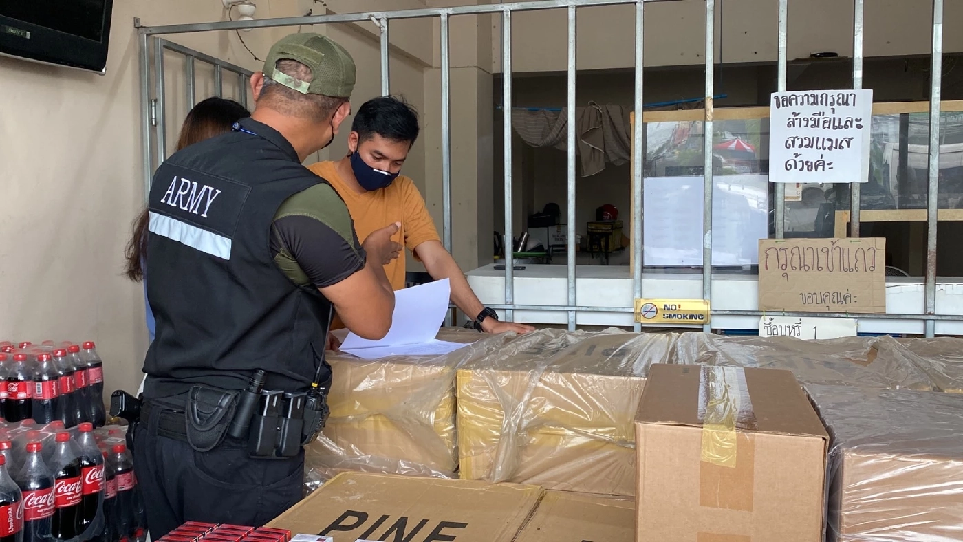 บุกยึดบุหรี่หนีภาษีกว่า 40 ล้านบาทในอ.สะเดา