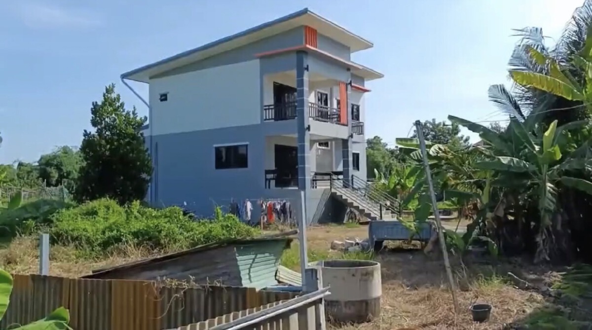 ตำรวจรวบรวมหลักฐาน ยื่นขออนุมัติออกหมายจับฆาตกรฆ่าสาวใหญ่