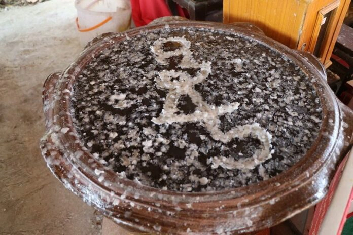 เช็กเลยมีครบจบที่นี่ รวมเลขเด็ด 1/11/64  คนดัง คำชะโนด ไอ้ไข่ บั้งไฟ เลขมงคล