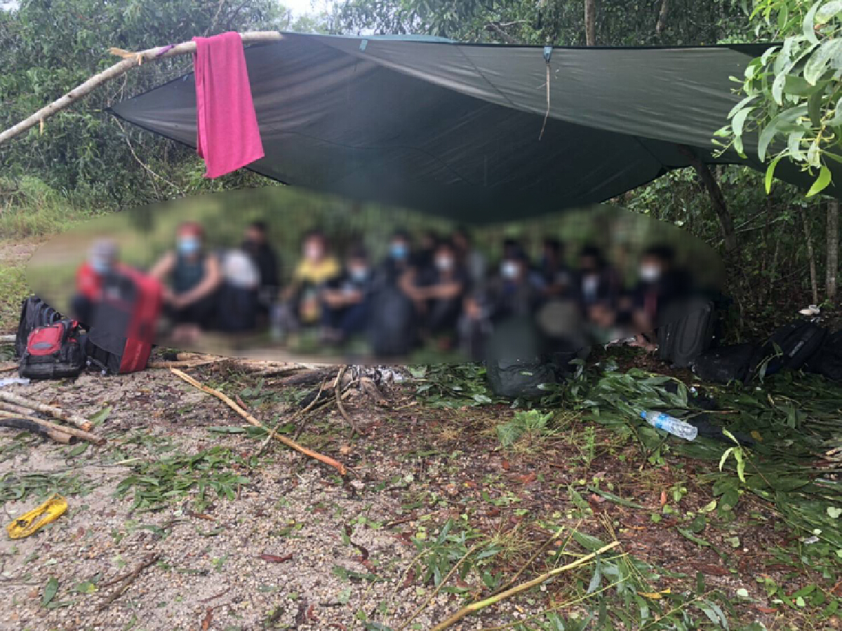 บุกจับ 24 เมียนมาลอบเข้าเมือง ซ่อนหลังสุสานมุสลิม