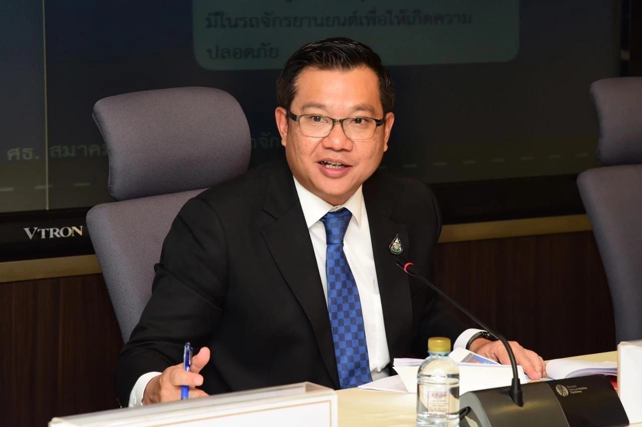 นายจิรุตม์ วิศาลจิตร อธิบดีกรมกรมการชนส่งทางบก