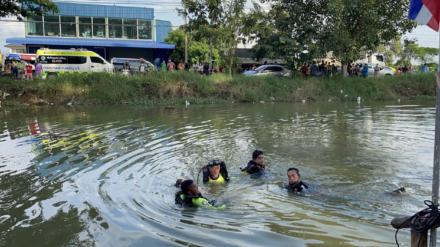 สลด! เด็กหญิงวัย 13 ปีลงเล่นน้ำกับเพื่อน 4 คน เกิดพลาดท่าจมน้ำเสียชีวิต