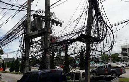 กทม. เร่งจัดระเบียบสายไฟฟ้า เพื่อความปลอดภัยของประชาชน