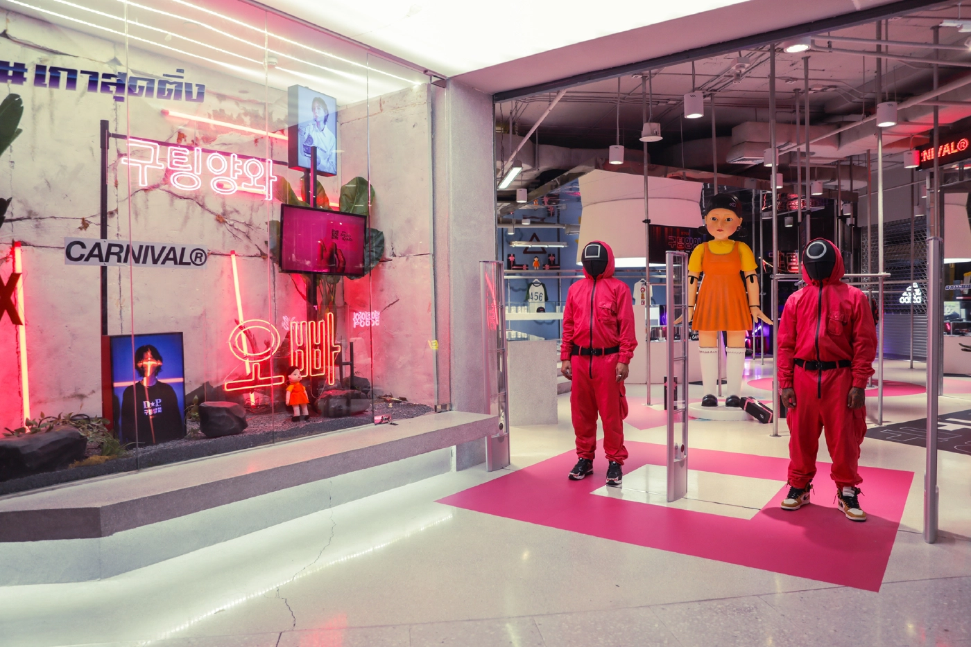 แรงไม่มีตก! คอลเลกชัน "Squid Game" Sold Out ภายใน 24 ชั่วโมง!!!