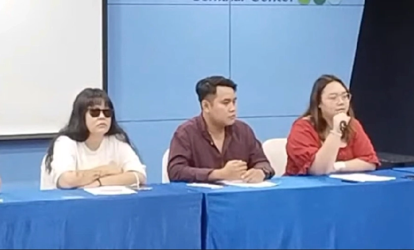 กลัวที่ไหน! คณะไม่เอาระบอบสมบูรณาญาสิทธิราชย์ ลั่นเดินหน้าปฏิรูปสถาบันฯ