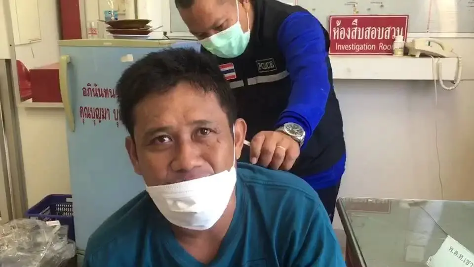 แซวขอแฟนเพื่อนบานปลายใช้มีดสปาต้าฟัน เจอเพื่อนหนังเหนียวสวนกลับดับคาที่