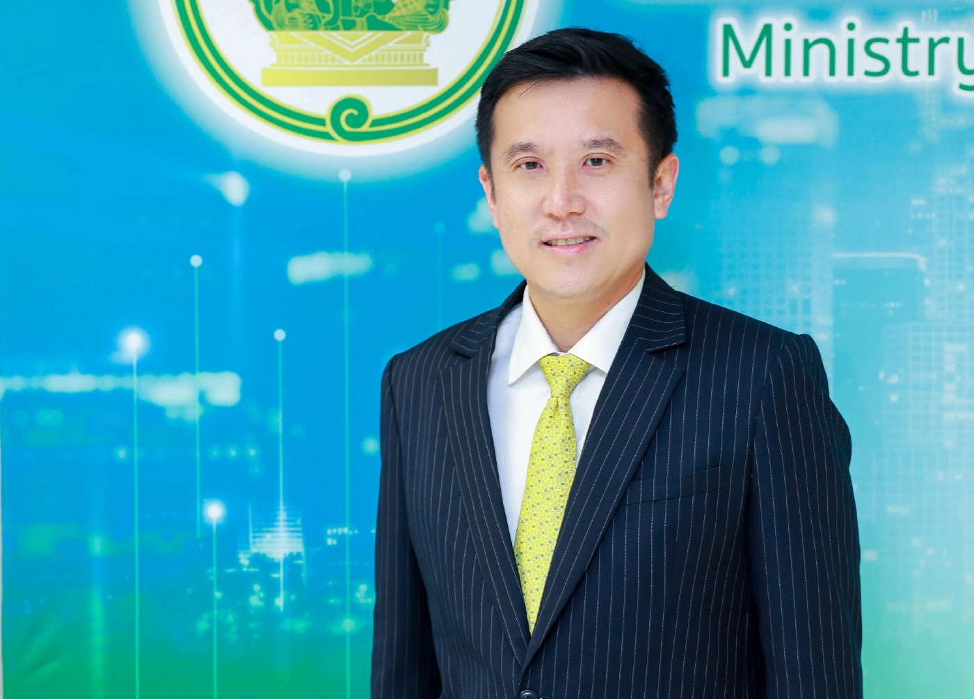 ชัยวุฒิ รมว.ดีอีเอส