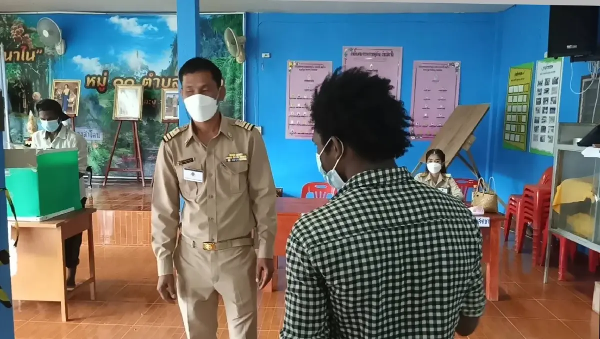 ชนเผ่า “มานิ” ลงเขาใช้สิทธิเลือกตั้งอบต.