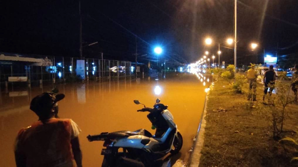ปภ.รายงานยังคงมีสถานการณ์อุทกภัยในภาพรวม 13 จังหวัด