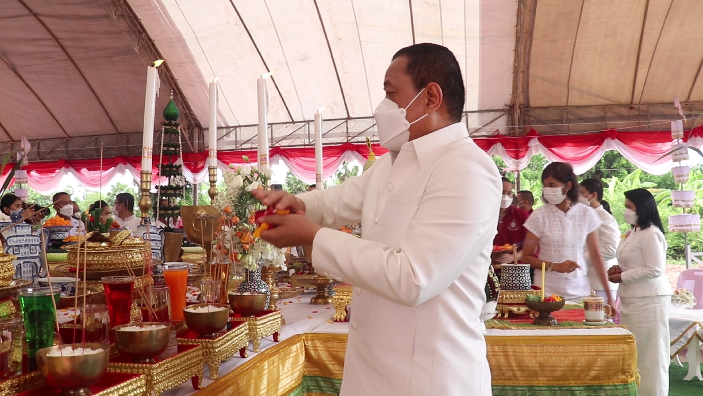 ฤกษ์ดีวันที่ 11 เดือน 11  พิธีวางศิลาฤกษ์ศาลพระเจ้าตากสินมหาราช