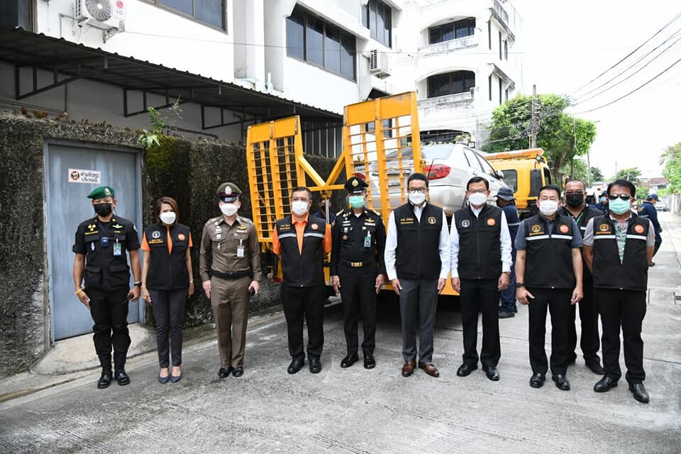 กทม.ยกซากรถต่อเนื่อง จัดระเบียบพร้อมสร้างความปลอดภัยให้ประชาชน