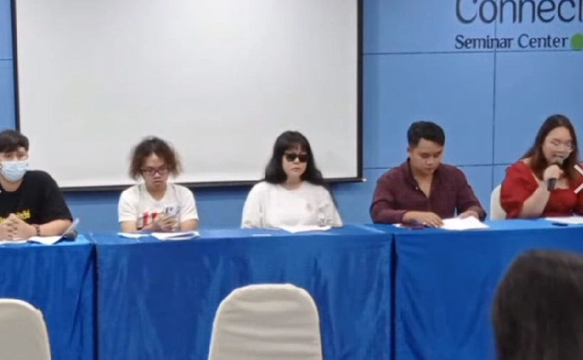 กลัวที่ไหน! คณะไม่เอาระบอบสมบูรณาญาสิทธิราชย์ ลั่นเดินหน้าปฏิรูปสถาบันฯ