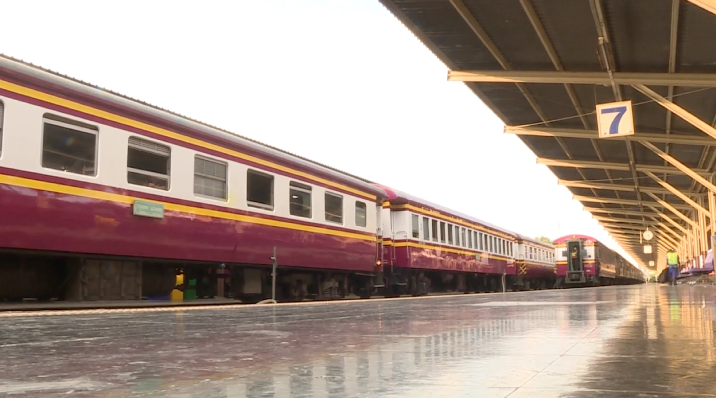 ชาวบ้าน ค้านปิดสถานีรถไฟหัวลำโพง อำลา105 ปี